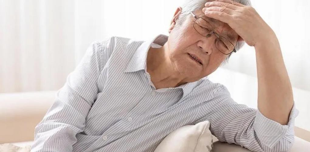 體內(nèi)有甲流，身體會(huì)提示！醫(yī)生：出現(xiàn)這4癥狀，早做檢查早安心！