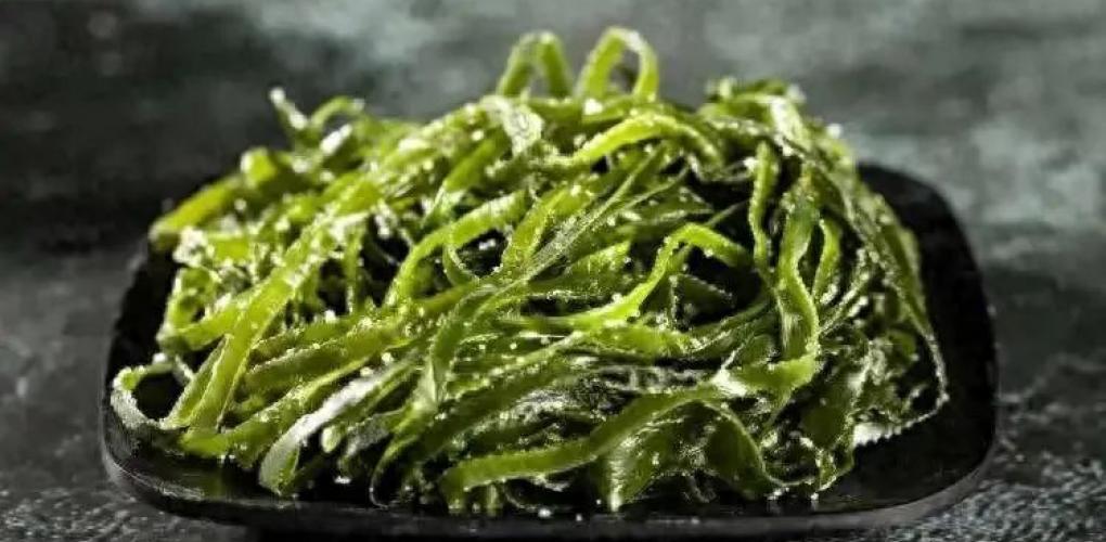 醫(yī)生研究發(fā)現(xiàn)：老人若經(jīng)常吃海帶，用不了一年，身體或有3大改善