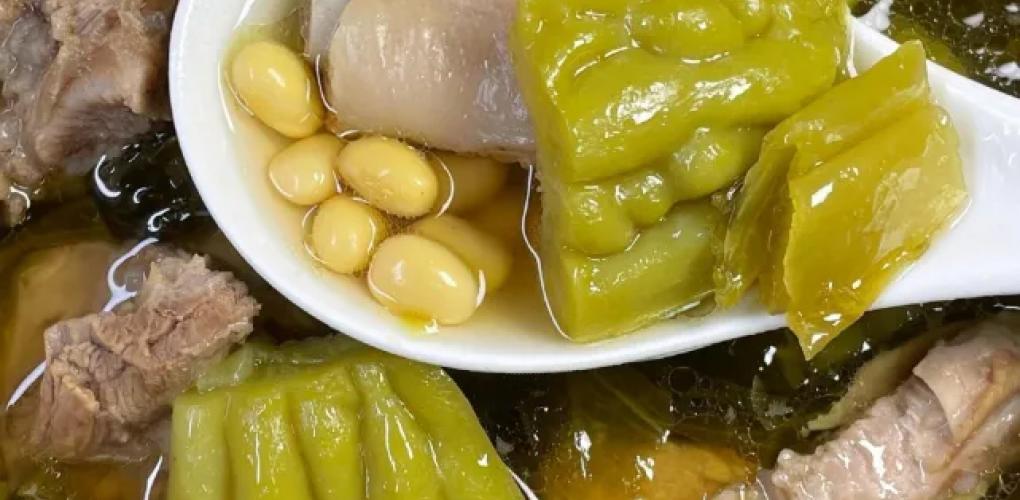 “春不排毒，身體堵”立夏前常吃4樣，排毒養(yǎng)顏，潤腸通便