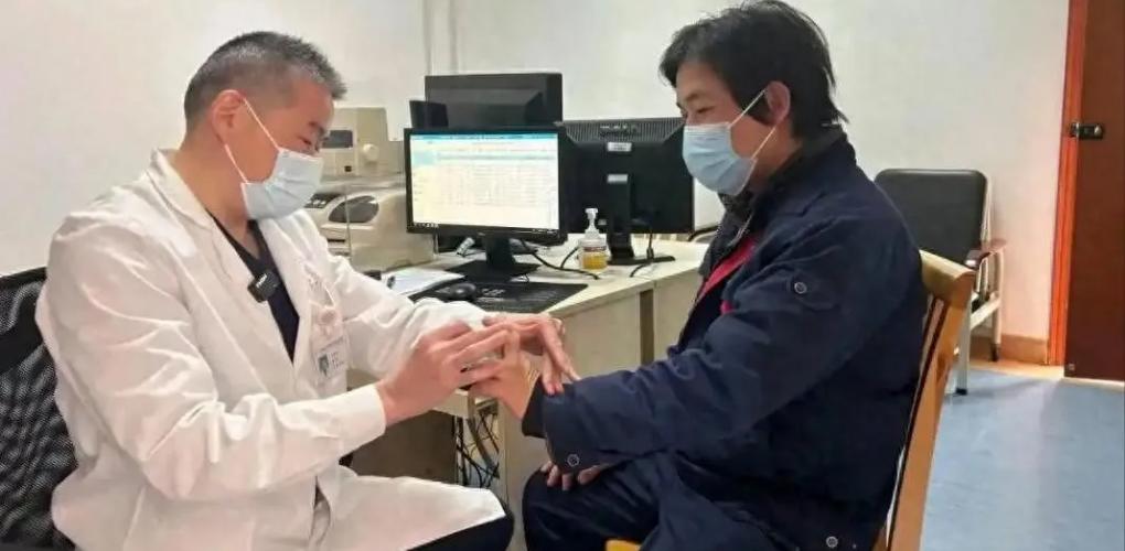 醫(yī)生：一旦患上肺癌，4件事就別做了，不要別不當回事！