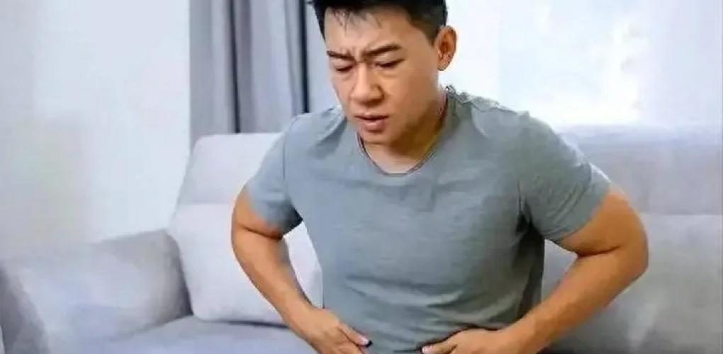 脂肪肝患者激增，是飲食不好？醫(yī)生：真正在“毀肝”的是這5件事